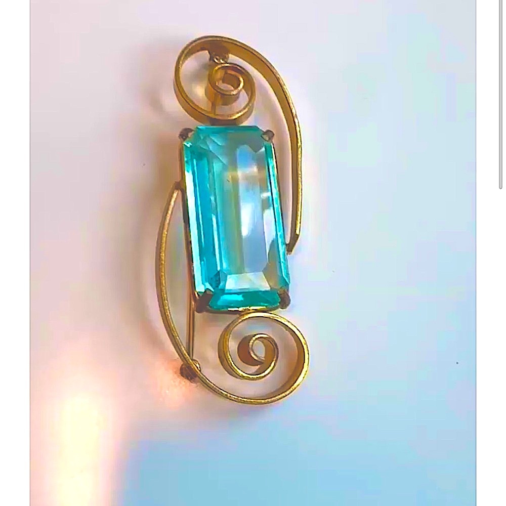 3x2 Brooch Blue Aquamarine Emerald Cut faux Vintage Gold Tone